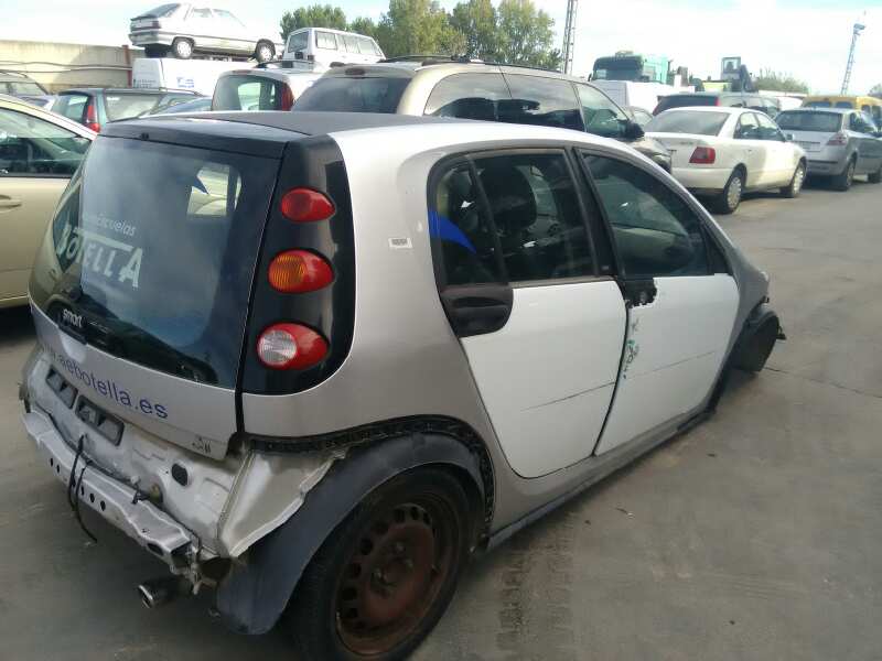 SMART FORFOUR 2004