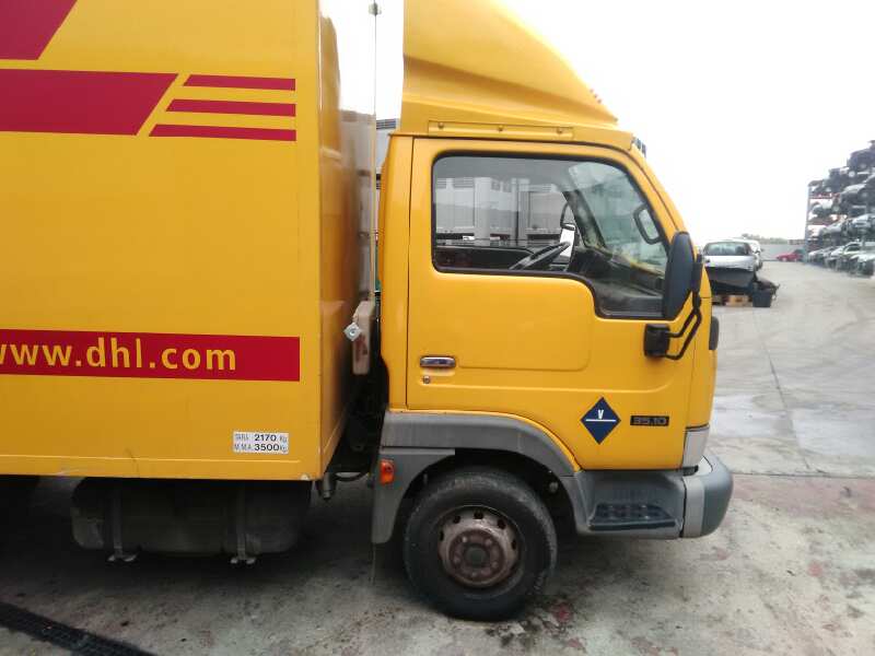 NISSAN CABSTAR 01.04 -> 2004