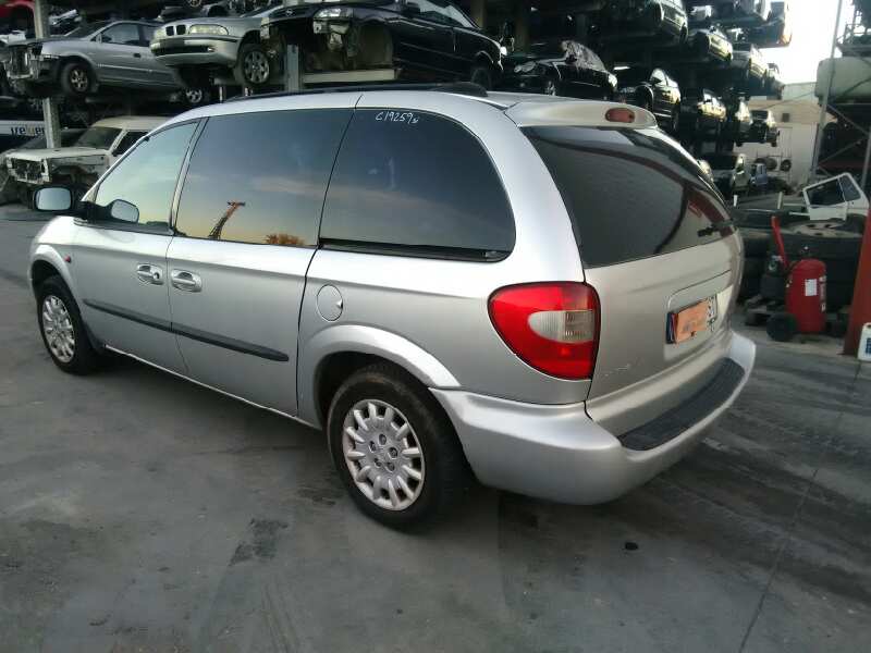 CHRYSLER VOYAGER (RG) 2001