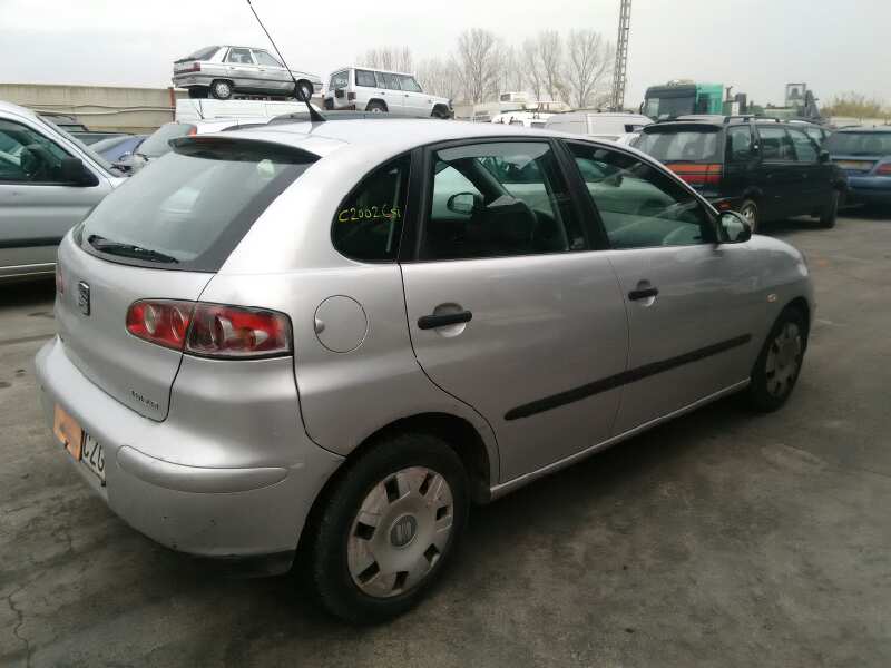 SEAT IBIZA (6L1) 2004