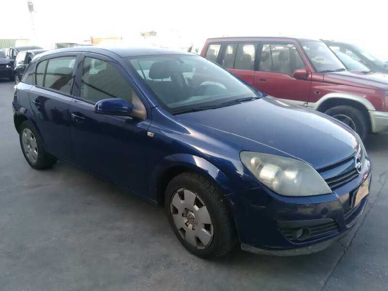 OPEL ASTRA H BERLINA 2004