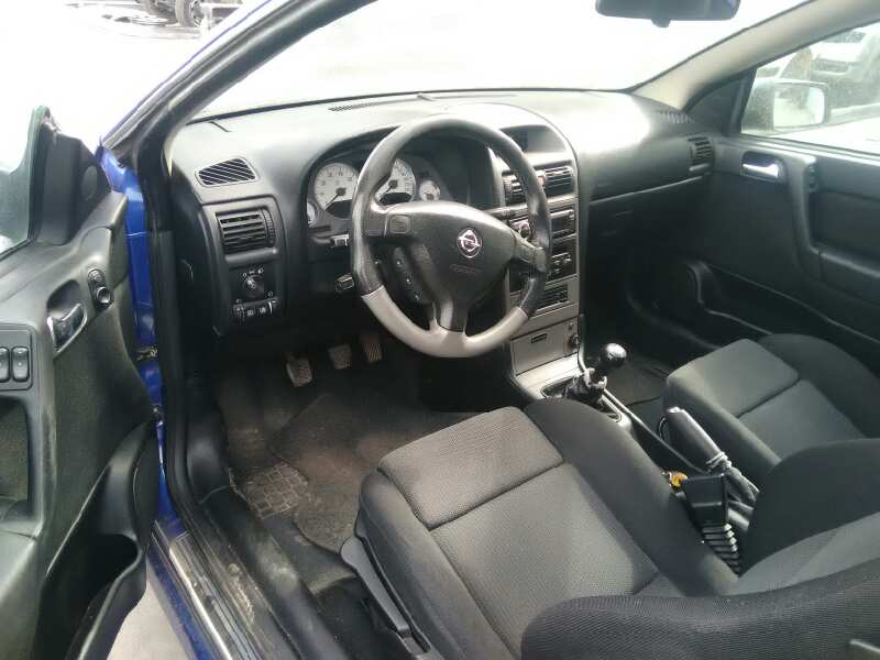 OPEL ASTRA G COUPÉ 2000