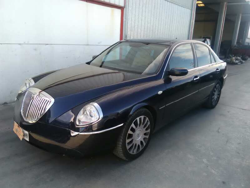 LANCIA THESIS (115) 2002