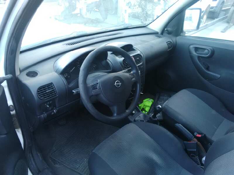 OPEL COMBO (CORSA C) 2004