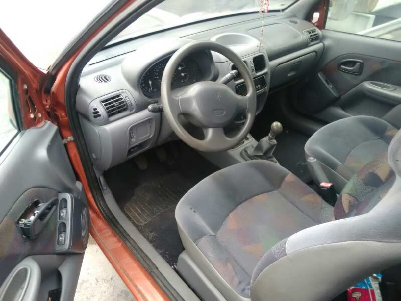 RENAULT CLIO II FASE I 1998