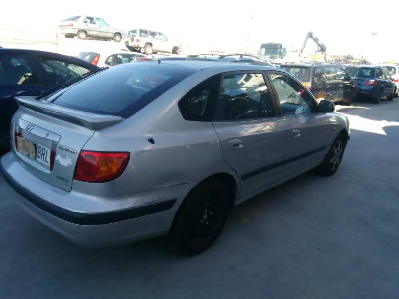 HYUNDAI ELANTRA 2000