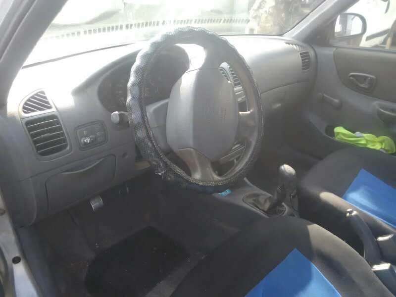 HYUNDAI ACCENT 1999