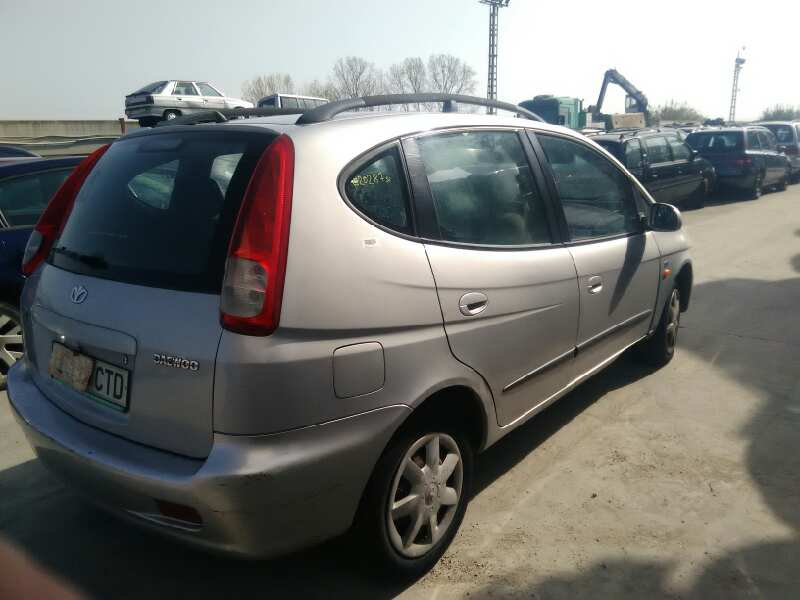 DAEWOO TACUMA 2001