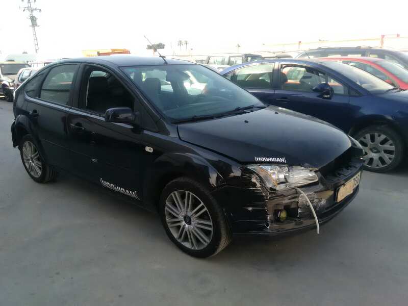 FORD FOCUS BERLINA (CAP) 2004