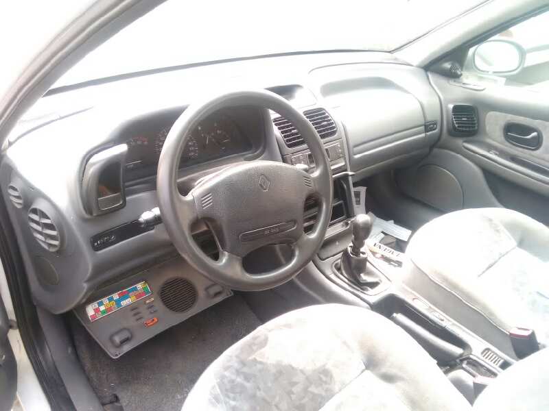 RENAULT LAGUNA 1994