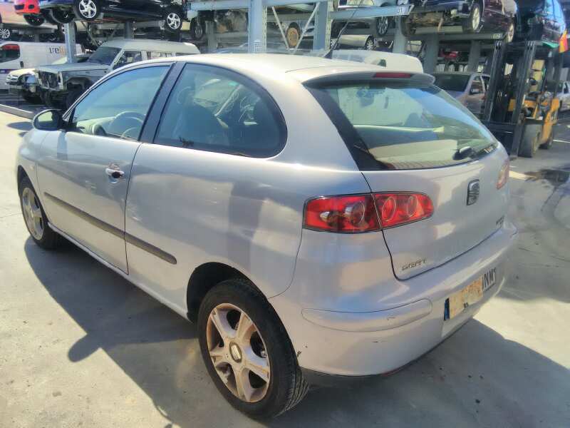 SEAT IBIZA (6L1) 2004