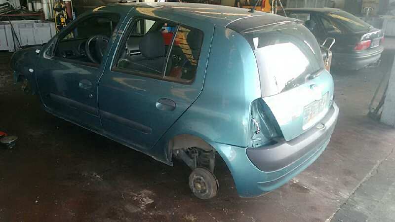 RENAULT CLIO II FASE II (B/CB0) 2001