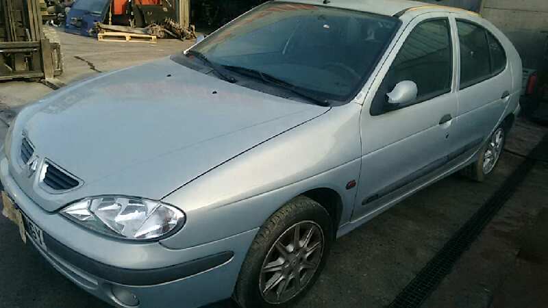 RENAULT MEGANE I FASE 2 BERLINA 1999