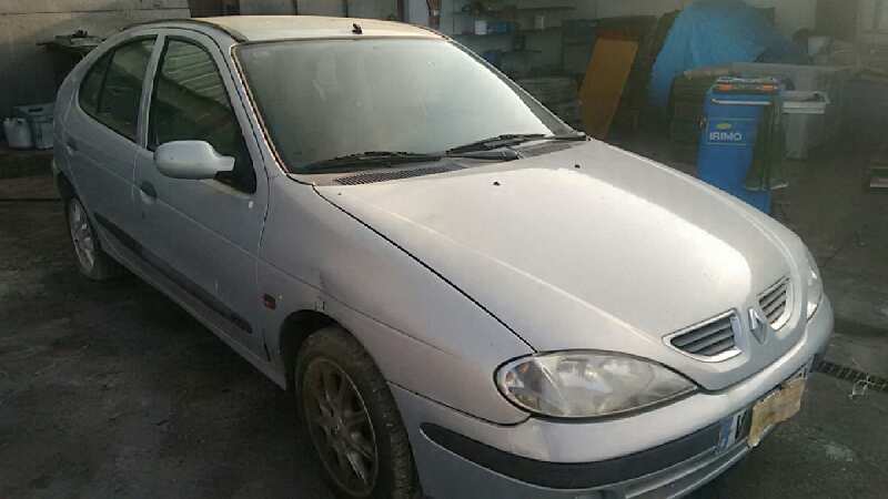 RENAULT MEGANE I FASE 2 BERLINA 1999