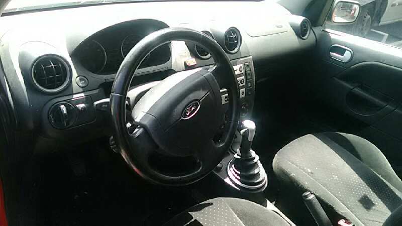 FORD FIESTA (CBK) 2001