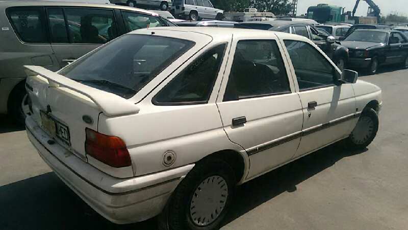 FORD ESCORT BERLINA/TURNIER 1990