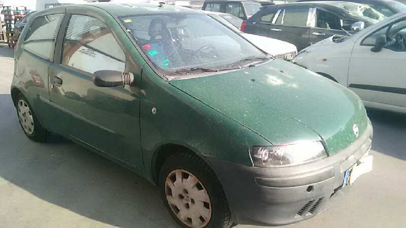 FIAT PUNTO BERLINA (188) 1999