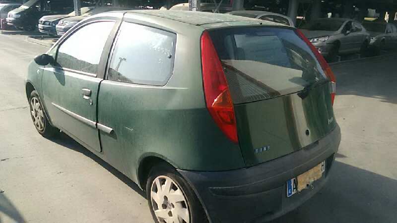 FIAT PUNTO BERLINA (188) 1999