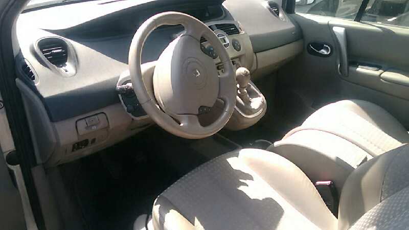 RENAULT SCENIC II 2003