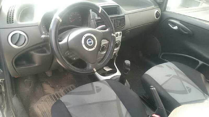 FIAT PUNTO BERLINA (188) 2003