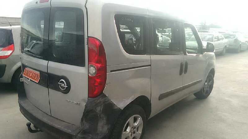 OPEL COMBO D 2011