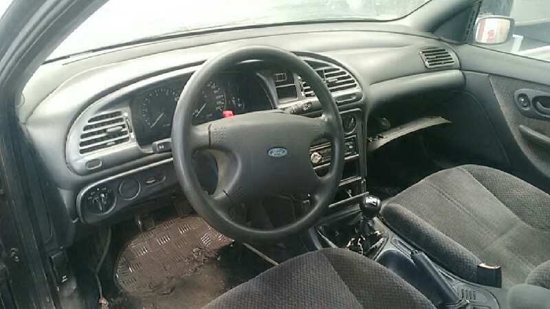 FORD MONDEO BERLINA/FAMILIAR 1993