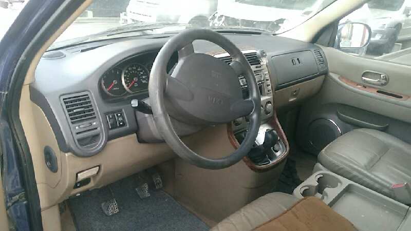 KIA CARNIVAL II 2001