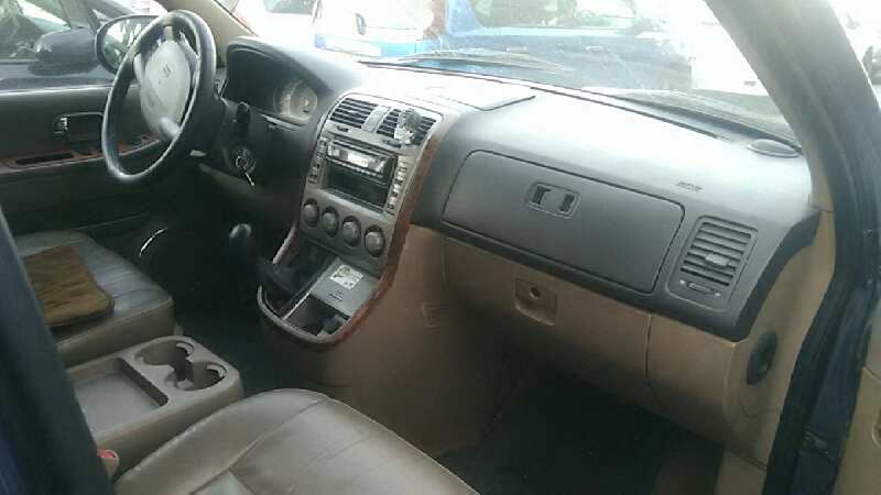 KIA CARNIVAL II 2001