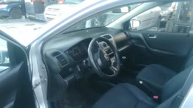 HONDA CIVIC BERLINA 5 (EU7/8) 2002