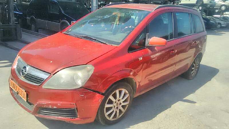 OPEL ZAFIRA B 2005