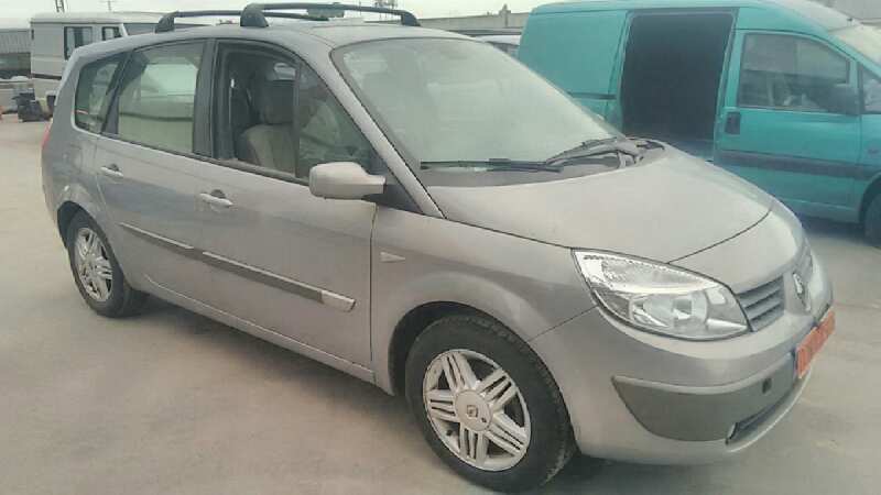 RENAULT SCENIC II 2004