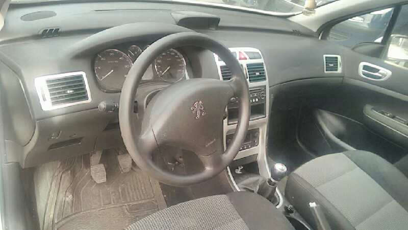PEUGEOT 307 BERLINA (S2) 2005