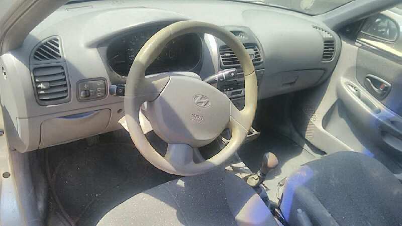 HYUNDAI ACCENT 1999