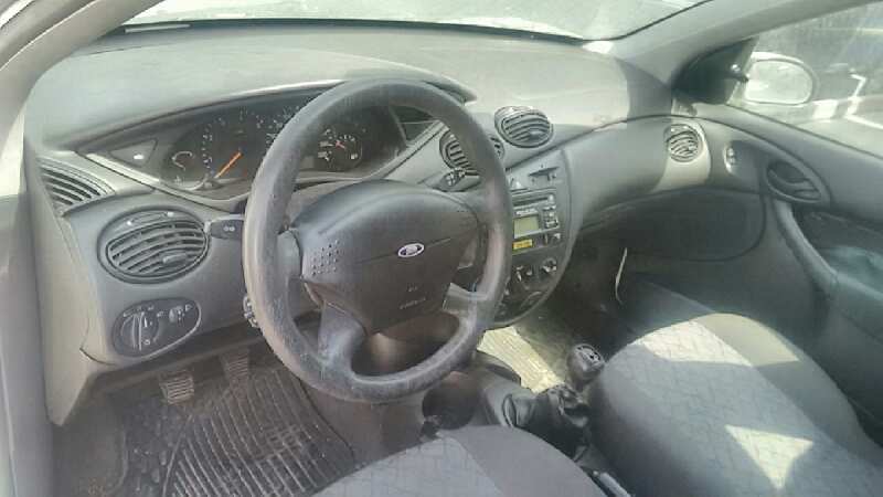 FORD FOCUS TURNIER (CAK) 1998