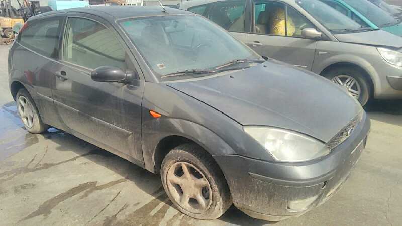 FORD FOCUS BERLINA (CAK) 1998