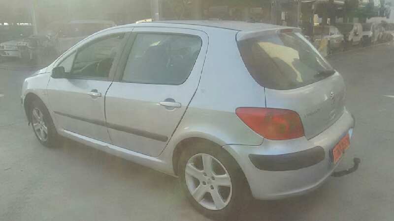 PEUGEOT 307 2001