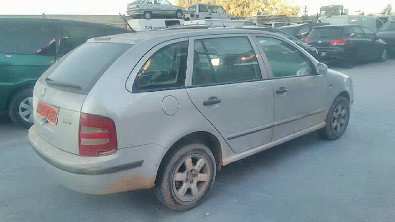 SKODA FABIA FAMILIAR (6Y5) 2000