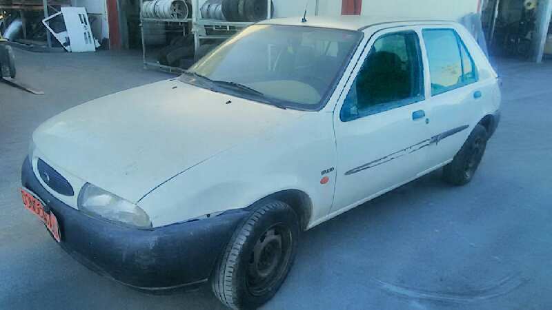 FORD FIESTA BERLINA 1995