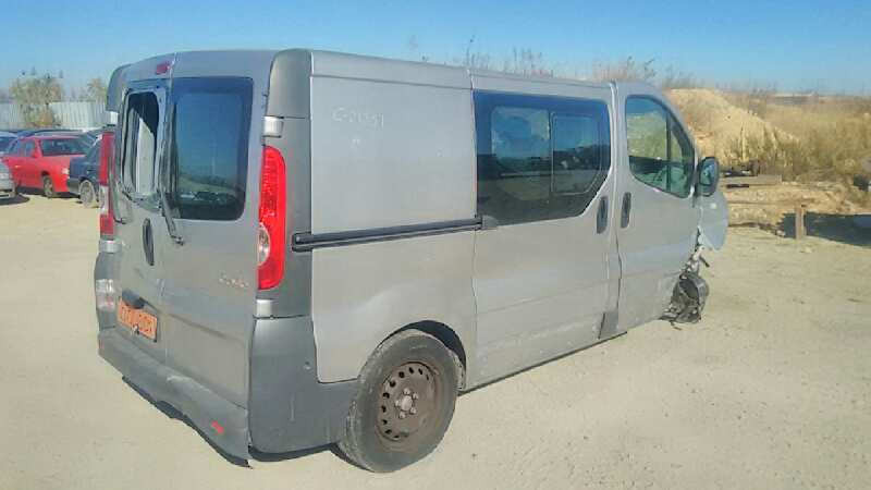 RENAULT TRAFIC COMBI (AB 4.01) 2006