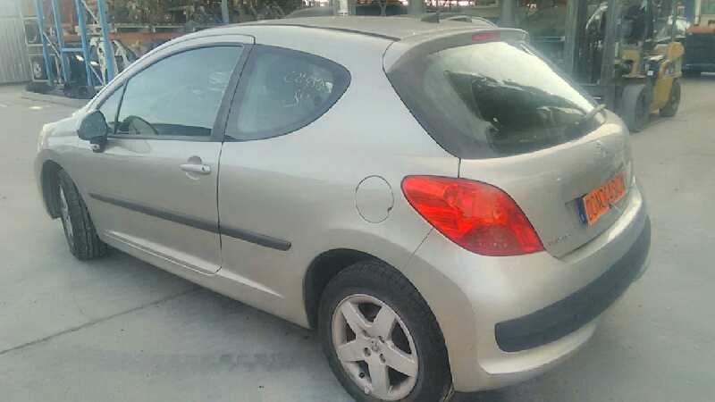 PEUGEOT 207 2006