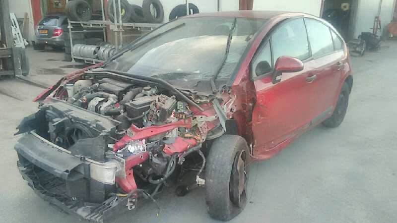 CITROEN C4 BERLINA 2004