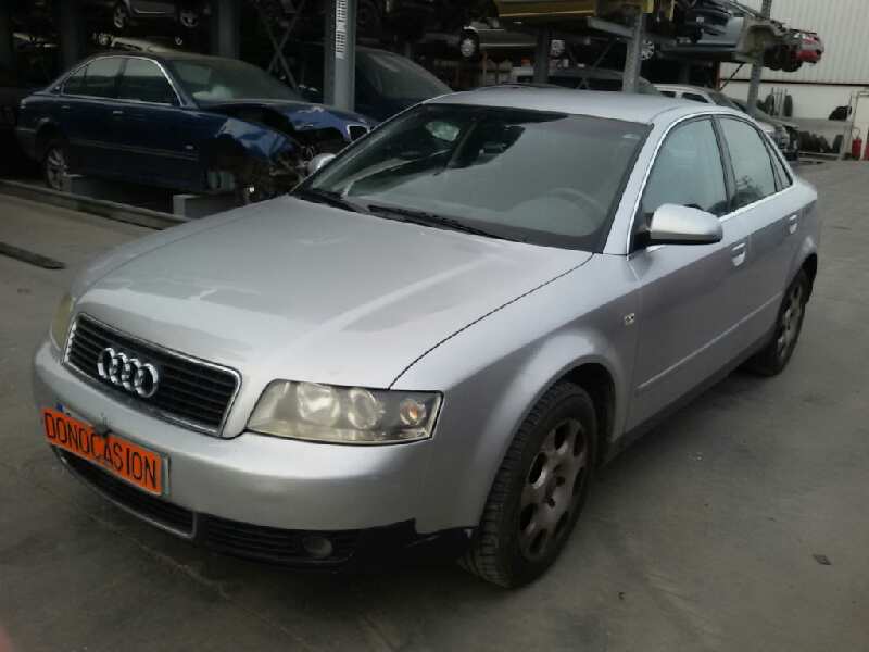 AUDI A4 BERLINA (8E) 2000