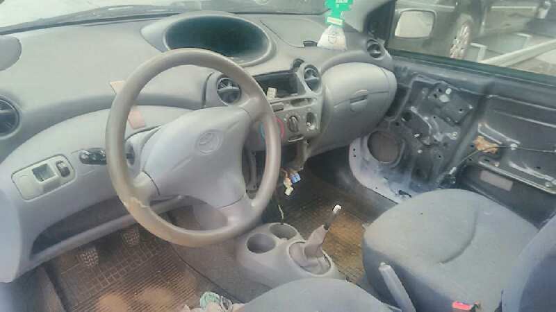 TOYOTA YARIS (NCP1/NLP1/SCP1) 2003