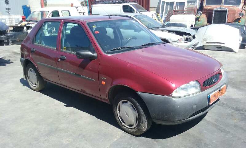 FORD FIESTA BERLINA 1995