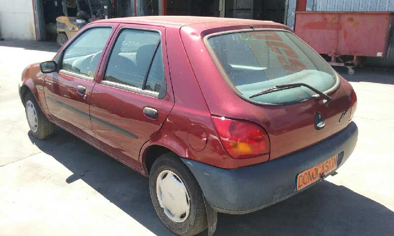 FORD FIESTA BERLINA 1995
