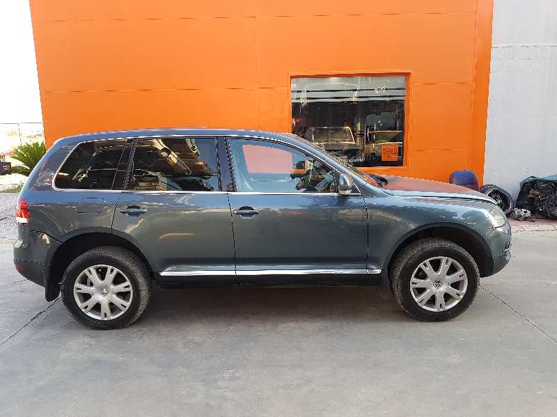 VOLKSWAGEN TOUAREG (7LA) 2003