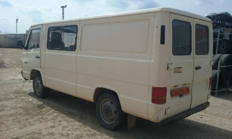 MERCEDES MB 100 D CAJA CERRADA / COMBI 1987