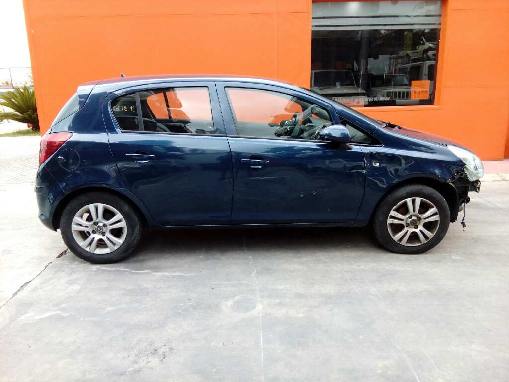 OPEL CORSA D 2006