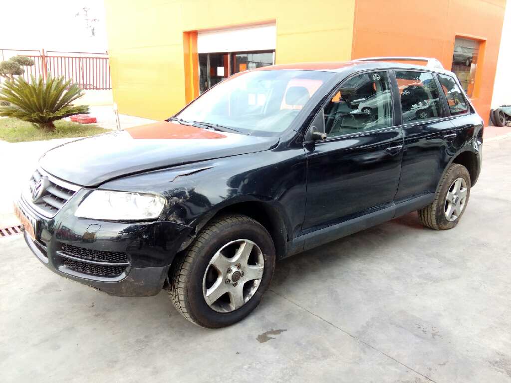 VOLKSWAGEN TOUAREG (7LA) 2003