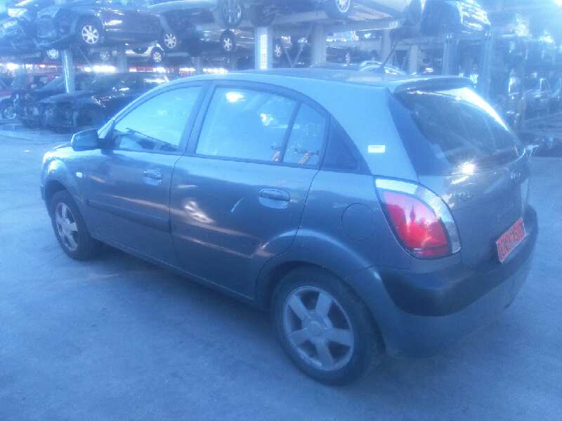 KIA RIO 2005